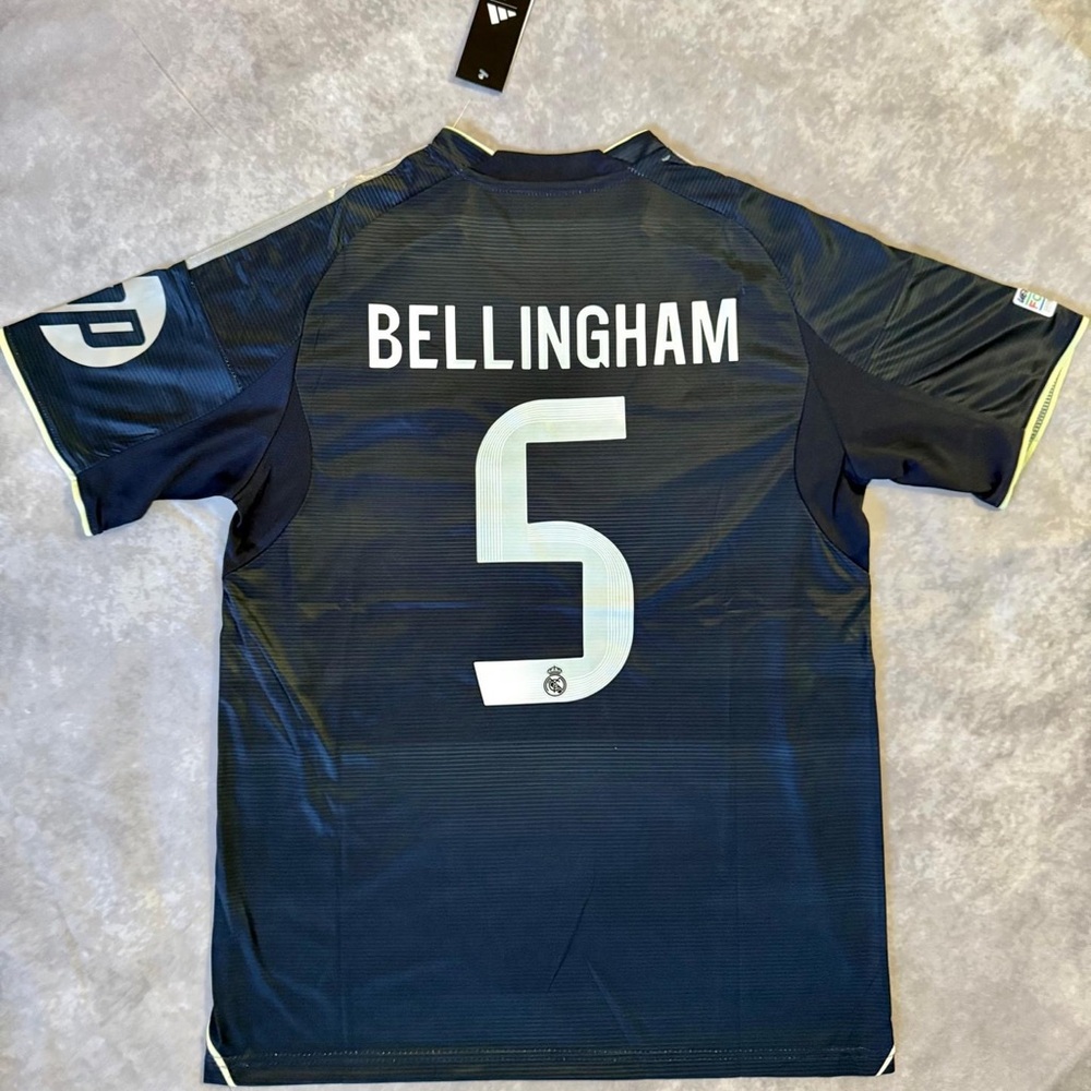 Real Madrid Away (Fan  Version) Bellingham 5